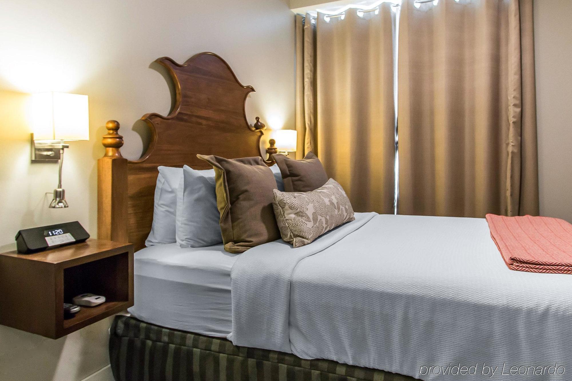 Bluegreen Vacations Studio Homes At Ellis Square, Ascend Resort Саванна Экстерьер фото